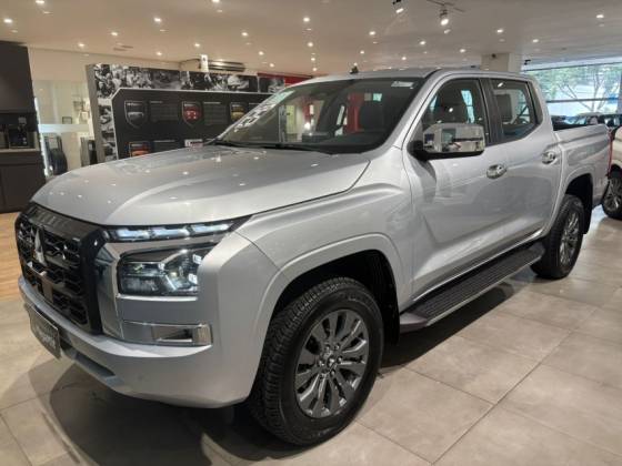 MITSUBISHI TRITON 2.4 BITURBO DIESEL CD HPE-S 4X4 AUTOMÁTICO